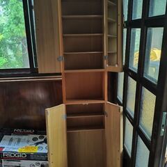 壁埋め込み型キャビネットの画像