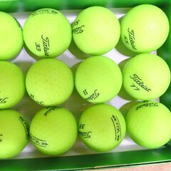 【値下げ】ゴルフボール６ダース・７２個おまとめ売り　各種程度良好のロストボール・最新ボールのロストです。　 ロストボールで企業名やゴルフ場の名前など入ってます。■配送も賜ります。の画像