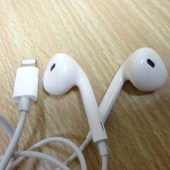 (MM-640)Apple純正有線イヤホン2個セットの画像