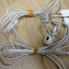 (MM-640)Apple純正有線イヤホン2個セットの画像