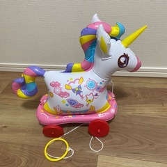 ユニコーン　コロコロ　風船　お散歩の画像