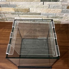 KOTOBUKI LEGLASS 水槽 飼育ケース 観賞魚飼育用品　15×15×15cmの画像