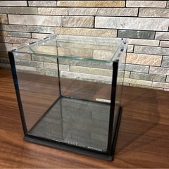 KOTOBUKI LEGLASS 水槽 飼育ケース 観賞魚飼育用品　15×15×15cmの画像