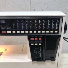 JANOME ジャノメ MEMORIA メモリア コンピューターミシン フットペダル付き MODEL 5002 動作確認済 中古品 現状品 【糸島市内 送料無料】88253-1-003の画像