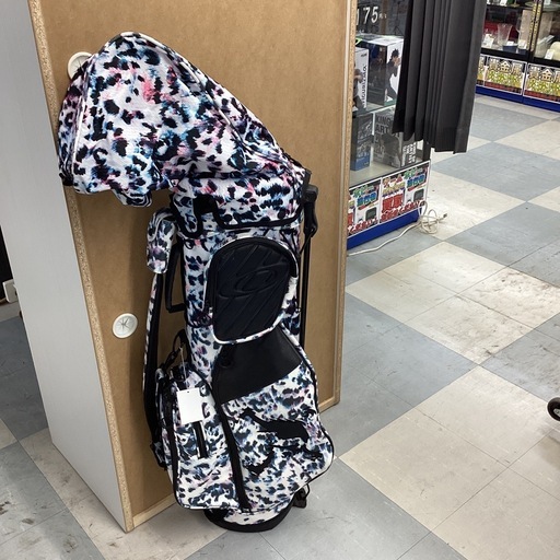 ⛳️春日市⛳️ゴルフバック⛳️OAKLEY⛳️ゴルフ⛳️No 9183