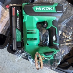 コードレスピン打釘機　HiKOKI NP3635DA /ヒコーキの画像