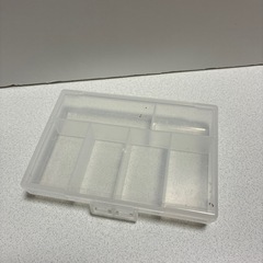 仕切り付きケースの画像