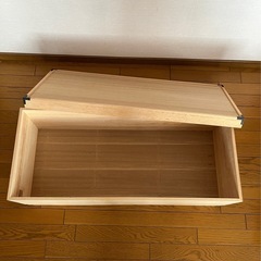 桐衣装ケース　深型
の画像