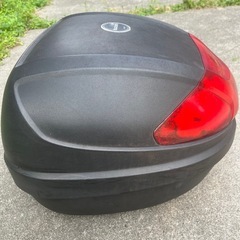 GIVI ジビ モノロックケース リアボックス ハードケース スズキロゴ入りの画像