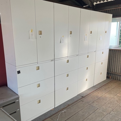 早いもの勝ち！okamura オカムラ レクトライン 書庫 オフィス家具 両開き  引き出し　上下