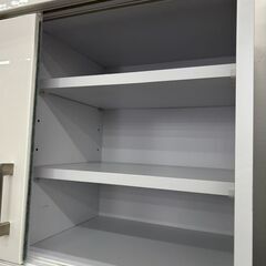 【リユ-スのサカイ広島石内店】ジモティ割！2枚扉収納棚/クリ-ニング済み/HG-7254/広島市 家具　佐伯区 家具　南区 家具　西区 家具　東区 家具　中区 家具　安佐南区 家具　安佐北区 家具　安芸区 家具　府中町 家具　海田町 家具　熊野町 家具　坂町 家具　廿日市市 家具の画像