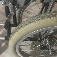 車椅子 介助用 コンパクト折りたたみ式 の画像