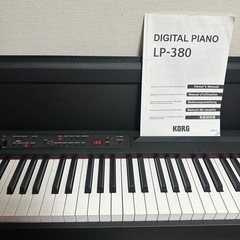 電子ピアノの画像