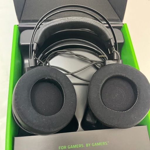RAZER NARI 美品！