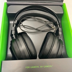 RAZER NARI 美品！の画像