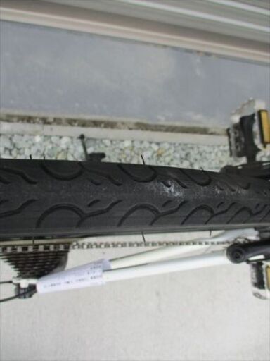 E490☆37800円☆整備済み スポーツ中古自転車 TREKFX3【クロスバイク白