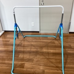 鉄棒（5〜6才用）【町田市再生家具】0918の画像