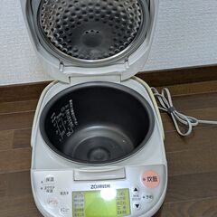 ZOJIRUSHI 炊飯器の画像
