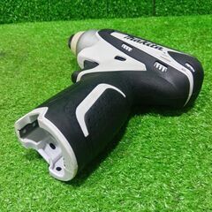 マキタ TD090 充電式インパクトドライバー【船橋馬込店】【店頭取引限定】【中古】ITWQI0GLK38Cの画像