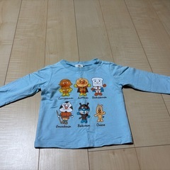 アンパンマン仲間、裏起毛なし薄手トレーナー（サイズ95）