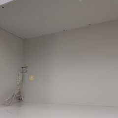 【モイス加工で湿度に強い！】 キッチンボード 松田家具 ダイニングボード レンジボード 食器棚 鏡面仕上げ スライド扉 幅116.7cm モイス加工付き 一部ソフトクローズ式：ホワイト/ダークブラウンの画像