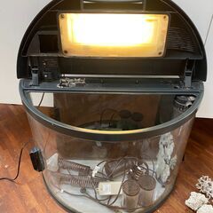 無料！ガラス水槽　コトブキ　アリーナ　ARENA　半円形パノラマ水槽　ドーム型　取りにきていただける方の画像