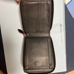 財布
の画像