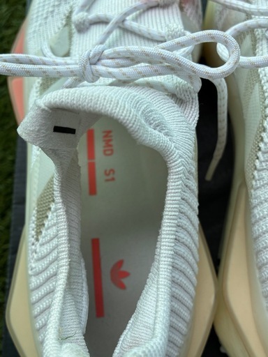 【超美品】【アディダス/adidas】 正規箱有　新品シューレース付（コーラルピンク）