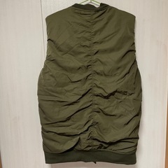 【美品】MA-1風ベスト　の画像