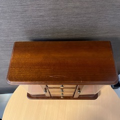 オルゴール付き　小物入れ　アクセサリーケースの画像