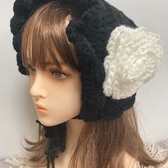 ハンドメイドニット帽子セットの画像