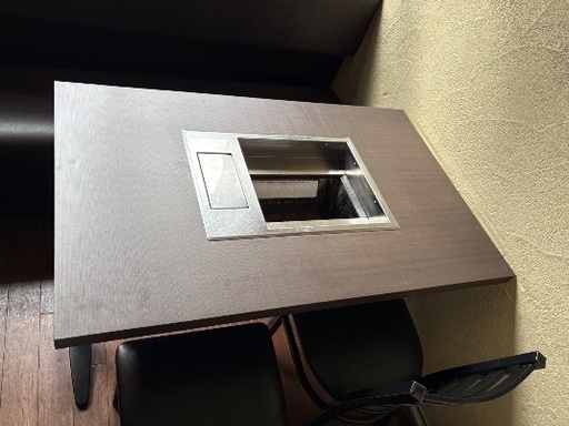 無煙ロースター付きテーブル