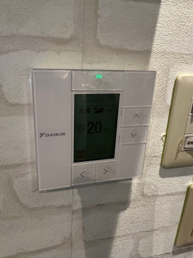 DAIKINダイキンエアコン4方向美品コロナ対策2021年製