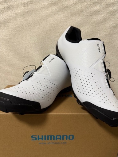 【未使用】SHIMANO ビンディングシューズ SH-XC300 ホワイト 44 未使用】SHIMANO ビンディングシューズ SH-XC300 ホワイト 44