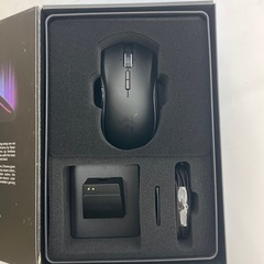 RAZERマウス、マウスパッド2点セットの画像