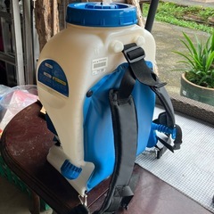 背負式動力噴霧機 Kubota未使用品
の画像