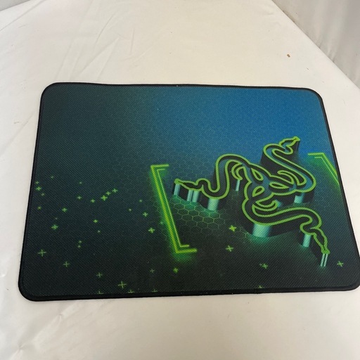 RAZER マウス、マウスパッド2点セット　
