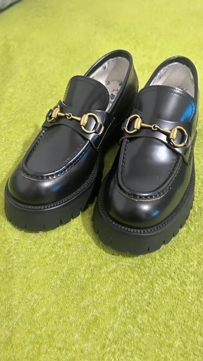 guggiビットローファー