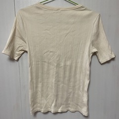 【美品】ユニクロ　リブTシャツ　レディース Mサイズの画像
