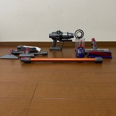 Dyson V10 (SV12) ダイソン サイクロン式スティッククリーナーの画像