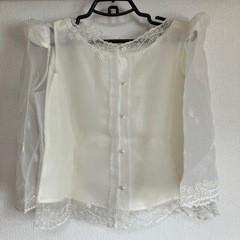 フィリピンの女性用衣装の画像