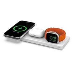 【美品】Belkin BoostCharge Pro MagSafe付き3-in-1ワイヤレス充電パッド の画像