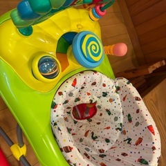 手押し車　歩行器　はらぺこあおむしの画像
