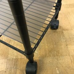 【ジャングルジャングル深井店】★キャスター付　4段メタルラック　ブラック　収納　家具　堺市　深井　中区　【FU2735】の画像