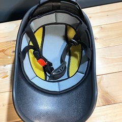 ヘルメット帽子の画像