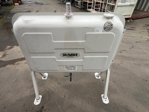SUNDAオイルタンク198L 仙台市内　配達無料