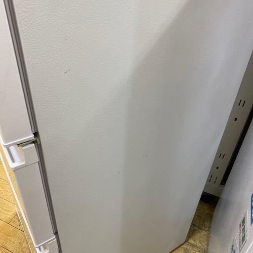 9/28値下げしました！?スッキリ収納?TOSHIBA 326L冷蔵庫 2021年製 ３ドア 幅60cm GR-T33SC VEGET