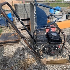 振動コンパクタの画像