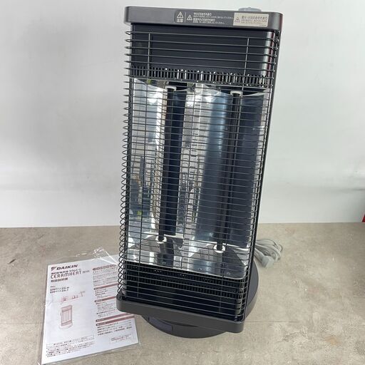 10/29 終 ダイキン DAIKIN 遠赤外線暖房機 セラムヒート ERFT11ZS-T 2022年製　動作確認済み　25i菊DO