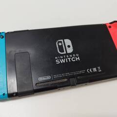 【現状品】Nintendo Switch HAC-001 (2017年製)の画像